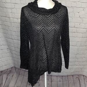 AB Studio - Gray Sweater - Asymmetrical Bottom - XL